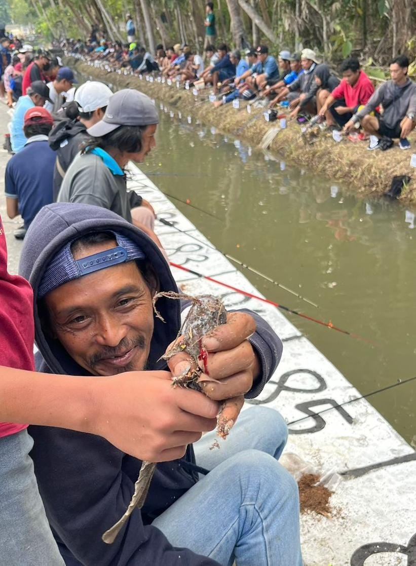 Peringatan HUT RI ke-79 Lomba Mancing Ikan Lele Padukuhan Sindon